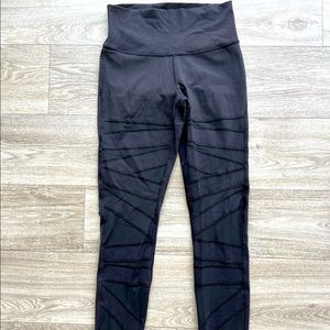 Lululemon mesh leggings!